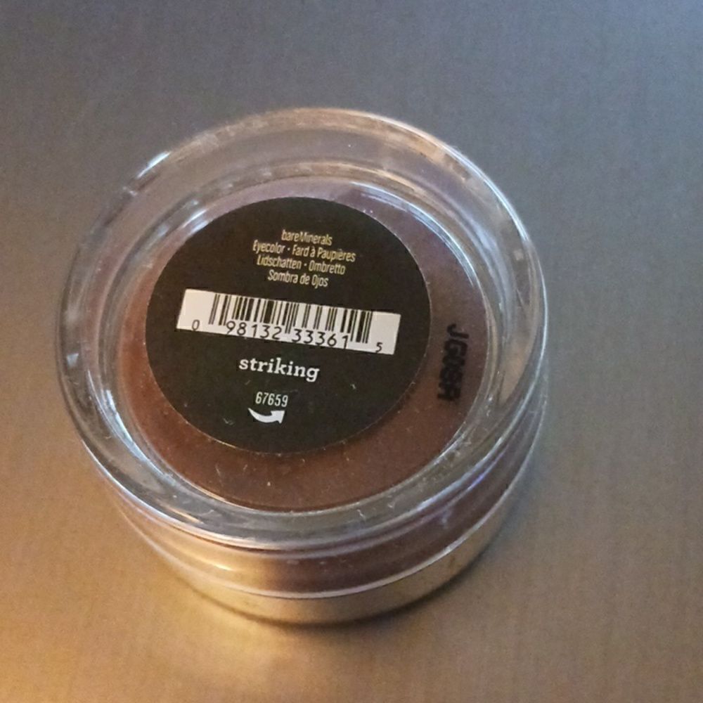 Bare Minerals Powder Eyeshadow Striking Clay Brown NWT
